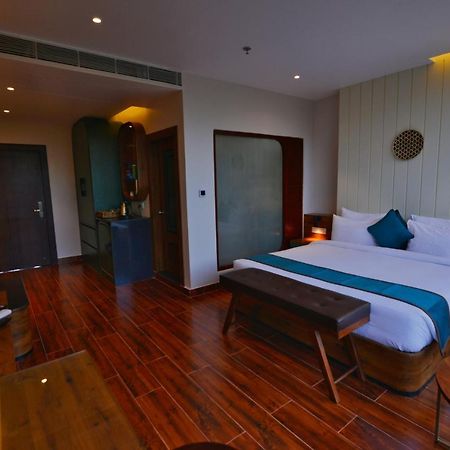 The Convoy Hotel Dibrugarh 外观 照片