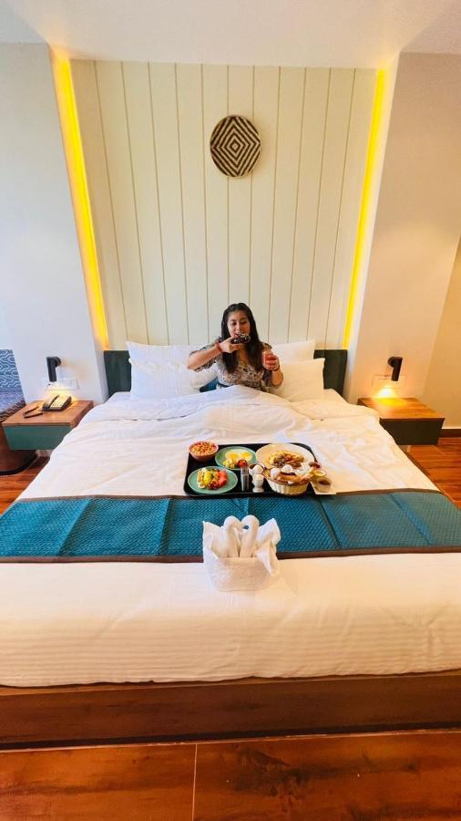 The Convoy Hotel Dibrugarh 外观 照片