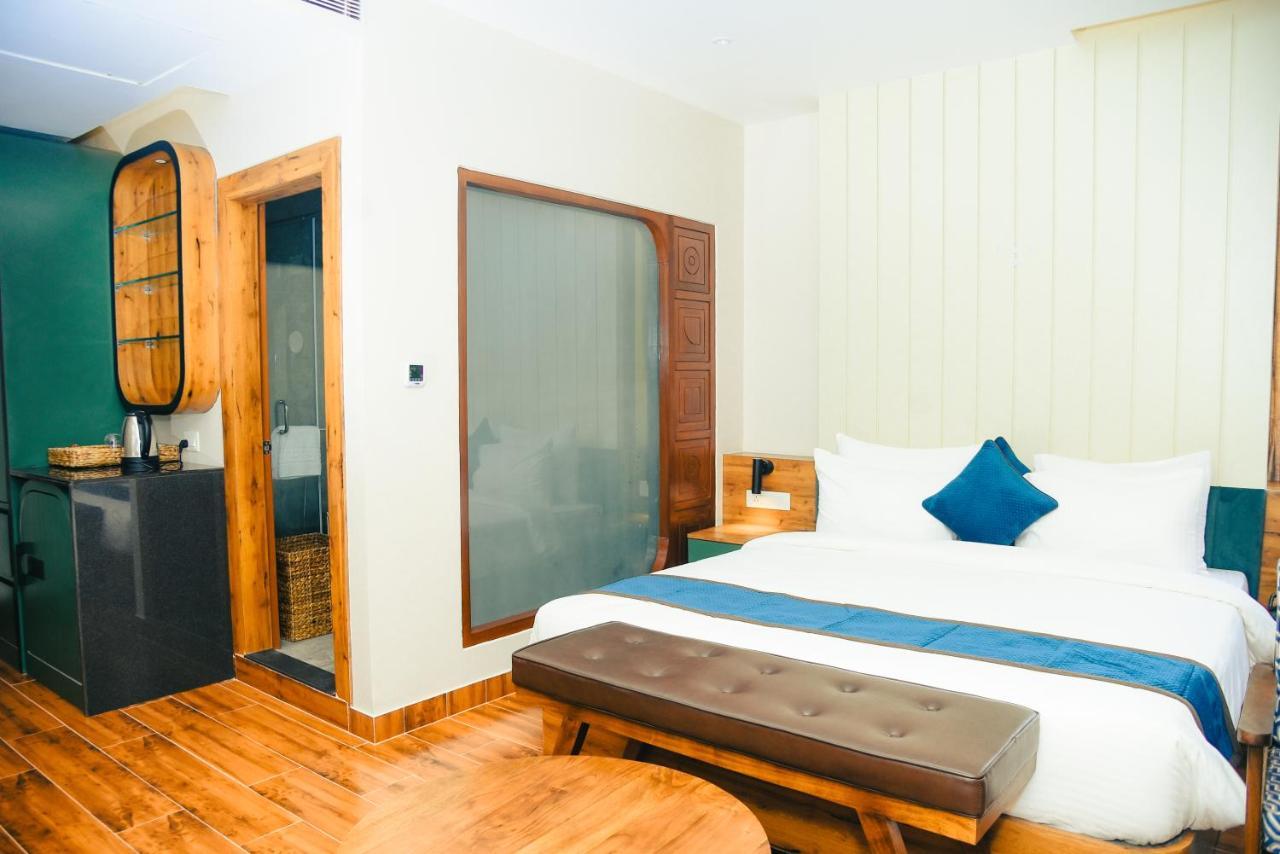 The Convoy Hotel Dibrugarh 外观 照片