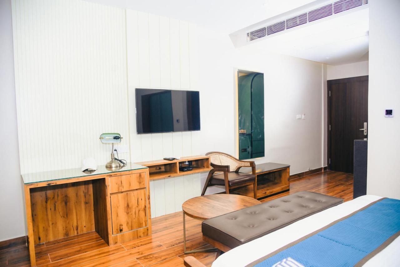 The Convoy Hotel Dibrugarh 外观 照片